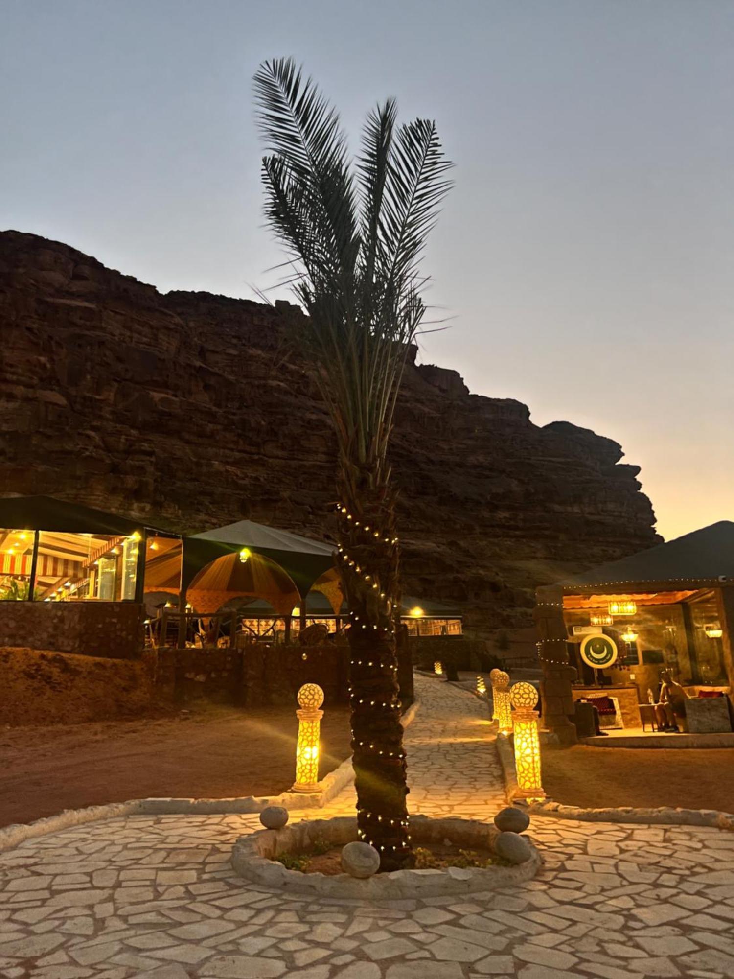 Desert Magic Camp & Resort Wadi Rum Exteriér fotografie
