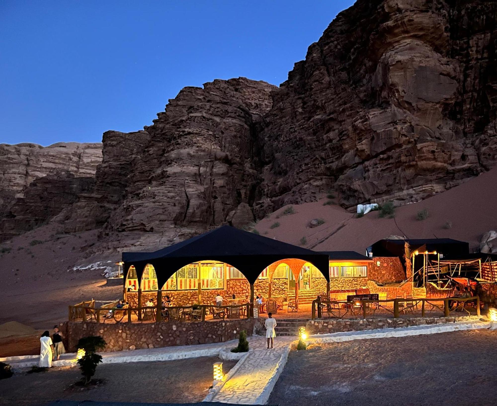 Desert Magic Camp & Resort Wadi Rum Exteriér fotografie